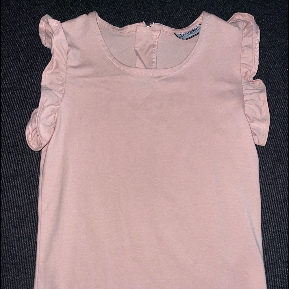 Pre~Loved Young & Free Apparel Tank Size 8